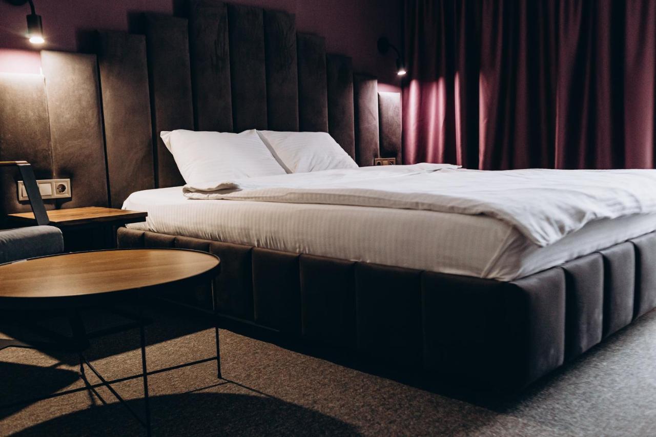 Kulikovskiy Hotel Harkiv Dış mekan fotoğraf
