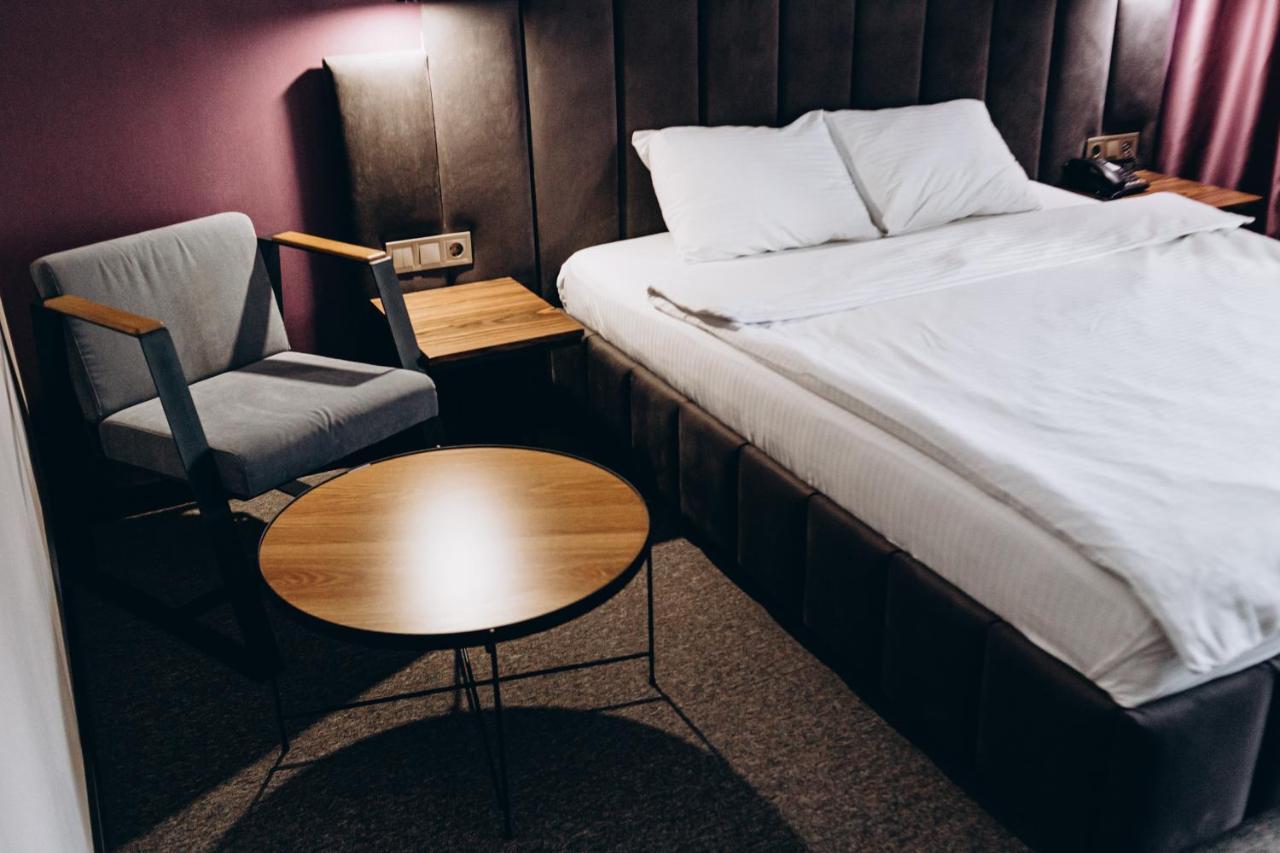 Kulikovskiy Hotel Harkiv Dış mekan fotoğraf