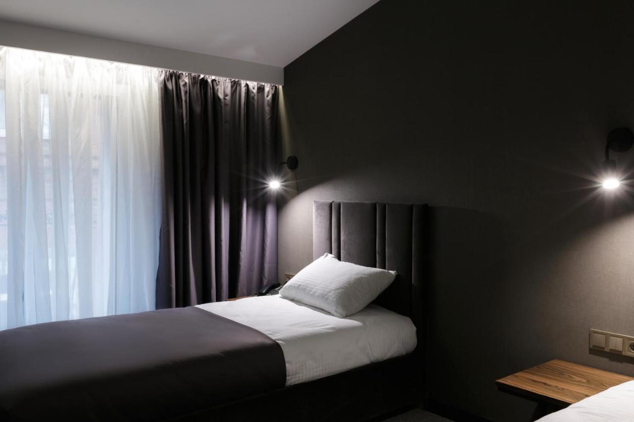 Kulikovskiy Hotel Harkiv Dış mekan fotoğraf